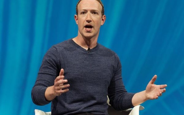 Mark Zuckerberg Bela Kebijakan Baru WhatsApp yang Kontroversial Foto: shutterstock