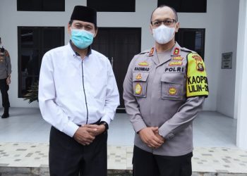 Hasbi Umar bersama Kapolda Jambi