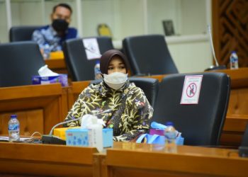 Anggota Badan Legislasi (Baleg) DPR RI Illiza Saaduddin Djamal dalam rapat dengar pendapat umum Baleg DPR RI bersama Komnas Perempuan terkait RUU Penghapusan Kekerasan Seksual (PKS) di Gedung DPR RI, Senayan, Jakarta, Senin (29/3/2021). Foto: Jaka/nvl
