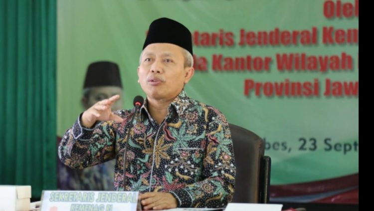 Sekjen Kemenag Nizar