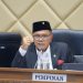 Wakil Ketua Komisi II DPR RI Junimart Girsang saat Rapat Kerja Komisi II DPR RI. Foto: Andri/nvl
