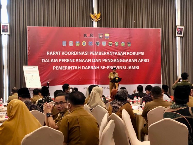 Suasana pertemuan KPK dengan Pemprov dan Pemkab/Pemkot se-provinsi Jambi di Swiss-Belhotel Jambi. (Foto : Istimewa)