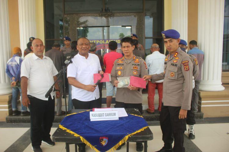 Ditpolairud Polda Jambi Amankan 10 preman pelaku pungli di pasar Angso Duo. (Foto : Istimewa)