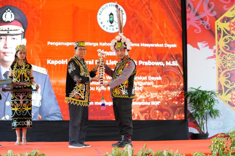 Polri dan Majelis Adat Dayak Nasional Sinergi Berkomitmen Kawal Pembangunan IKN. (Foto : ist)