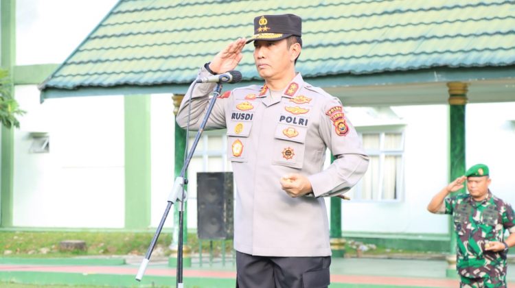 Kapolda Jambi Pimpin Apel Gabungan TNI-Polri di Makorem Gapu. (Foto : ist)