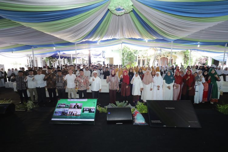 OJK dan Masyarakat Ekonomi Syariah Sinergi Tingkatkan Literasi dan Inklusi Keuangan Santri. (Foto : ist)