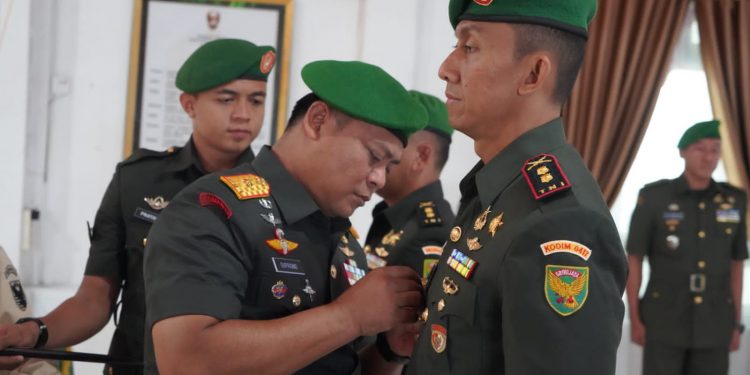 Danrem Gapu Pimpin Sertijab Dandim Kerinci. (Foto : ist)