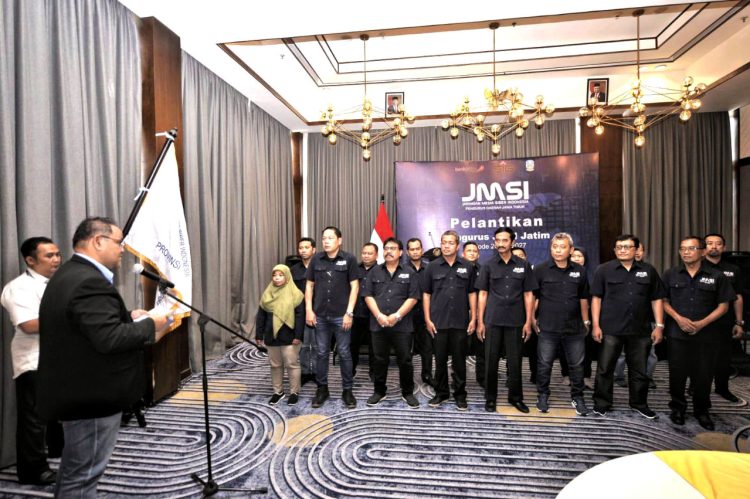 Pengurus JMSI Jatim 2022-2027 Dilantik, Emil Dardak Ajak Ciptakan Ruang Digitalisasi yang Kondusif. (Foto : ist)