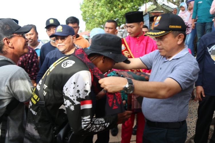 Al Haris Sambut Kedatangan Tim Milir Berakit. (Foto : ist)
