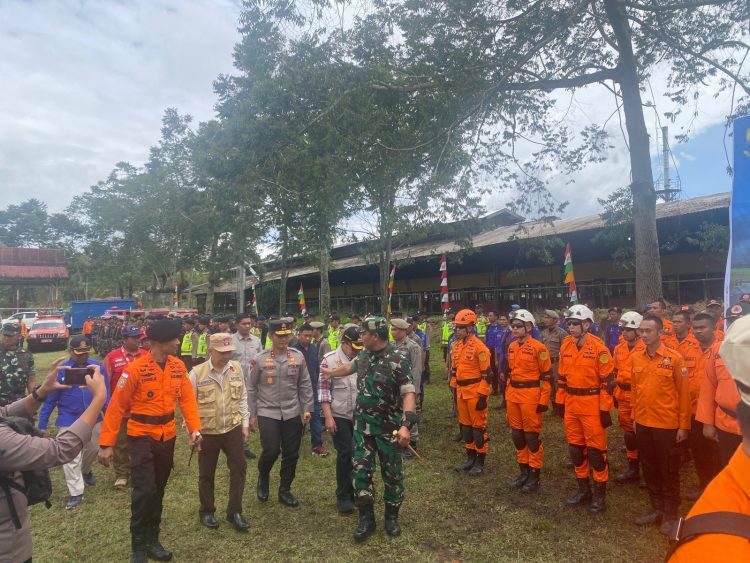 Basarnas Jambi Ikuti Apel Kesiapsiagaan Erupsi Gunung Kerinci. (Foto : ist)