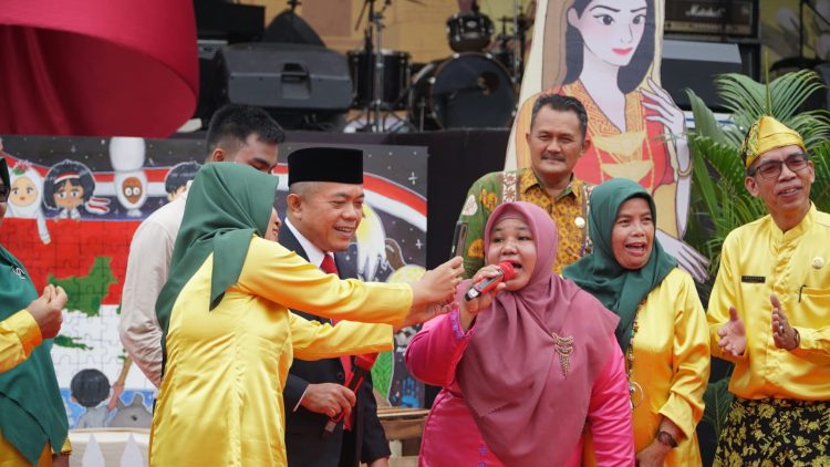 Al Haris sebut Budaya Penting untuk Bentuk Karakter Siswa. (Foto : Diskominfo Provinsi Jambi)