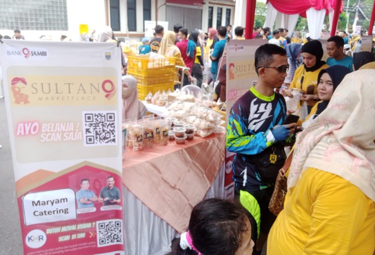 UMKM Maryam Catering meriahkan festival UMKM HUT ke-60 Bank Jambi. (Foto : Rolan - sinarjambi.com)