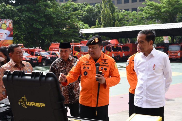 Presiden Jokowi Apresiasi Kecepatan Respons Basarnas di Lapangan. (Foto : ist)