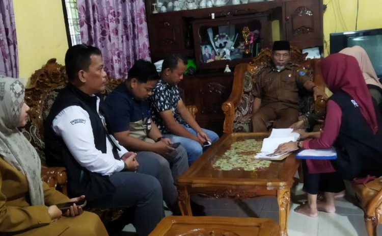 Bupati Mashuri Dicoklit KPU Merangin. (Foto : ist)