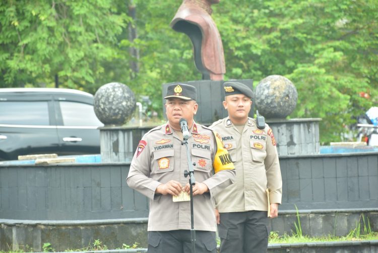 Wakapolda Jambi Tutup Posko Crisis Center Evakuasi. (Foto : ist)