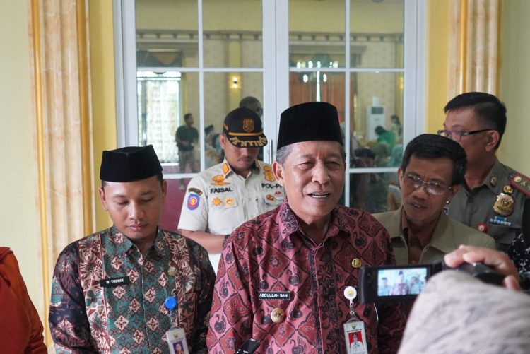 Wagub Sani Minta Bekali Cita-cita dengan Ilmu Pengetahuan. (Foto : ist)