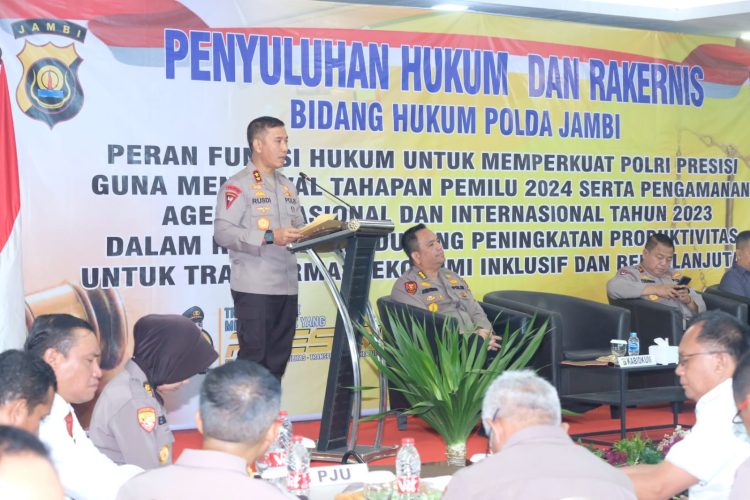 Irjen Rusdi Hartono Buka Rakernis Bidkum Polda Jambi. (Foto : ist)