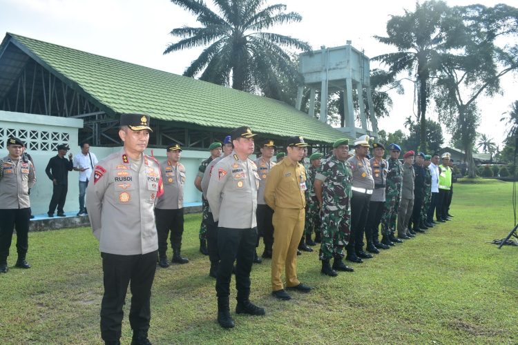 Kapolda Jambi Ikuti Apel Gabungan TNI-Polri Pengamanan Kunker Presiden. (Foto : ist)