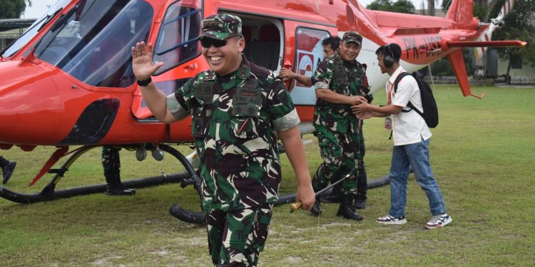 Pangdam II/Sriwijaya Lakukan Patroli Udara dan Cek Kesiapan Posko di TN Berbak. (Foto : ist)