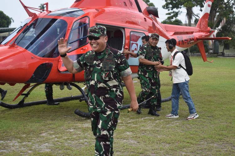 Pangdam II/Sriwijaya Lakukan Patroli Udara dan Cek Kesiapan Posko di TN Berbak. (Foto : ist)