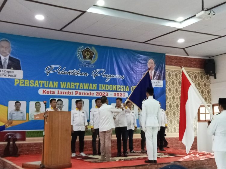 Irwansyah Kini Komandoi PWI Kota Jambi. (Foto : ist)