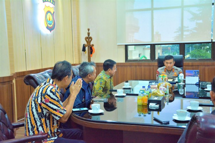 Kapolda Terima Silaturahmi Direksi PT Pelindo Jambi. (Foto : ist)