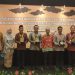 Bupati Merangin H Mashuri Tanda Tangani Naskah Dana Hibah. (Foto : ist)