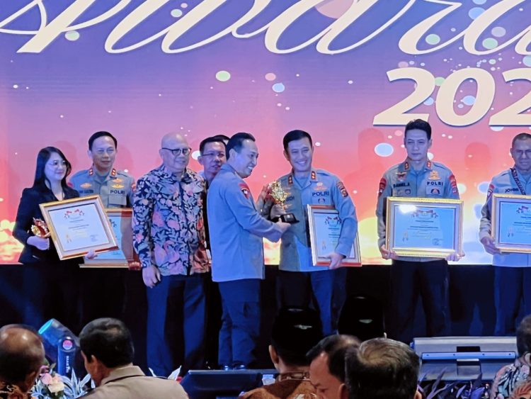 Polda Jambi Raih Peringkat Terbaik Kompolnas Awards 2023. (Foto : ist)
