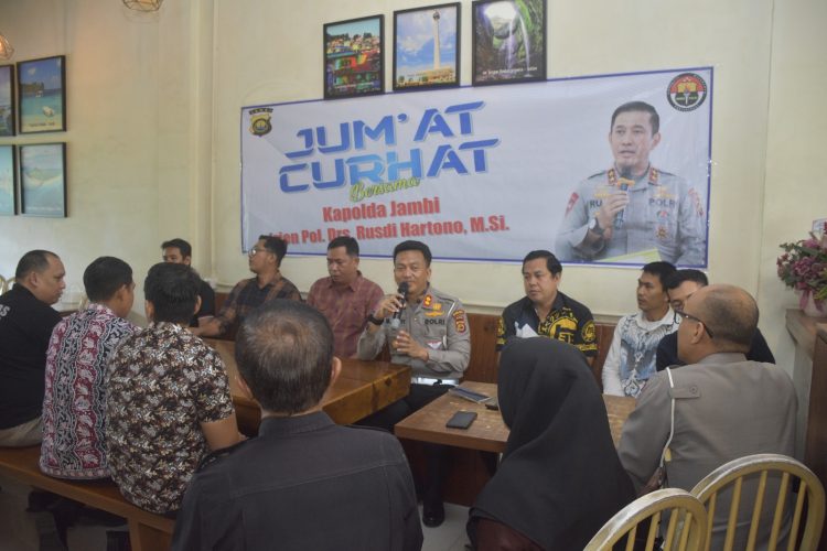 Jum'at Curhat Polda Jambi Bersama Asosiasi Transportir Baru Bara. (Foto : ist)