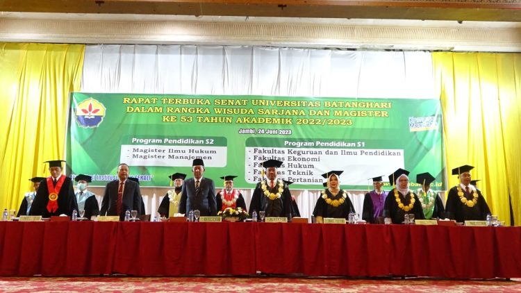 Wagub Sani sebut betapa besar peran Unbari bangun Jambi. (Foto : ist)