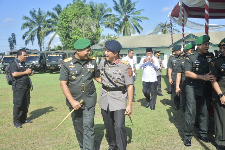 Kapolda Jambi Hadiri Sertijab Danyonif Raider 142/KJ. (Foto : ist)