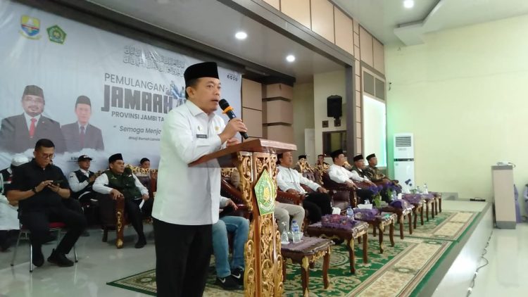 Sambut Kepulangan Jemaah Haji, Gubernur Al Haris Harap Jadi Insan yang Baik. (Foto : ist)