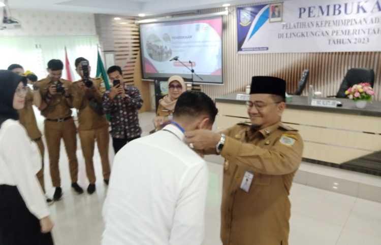 Wawako Maulana buka PKA. (Foto : Rolan - sinarjambi.com)