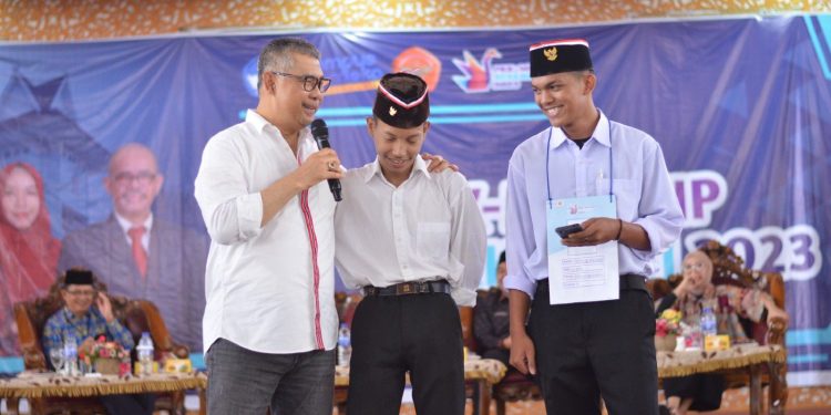 Fasha Ajak Ribuan Maru FKIP Unja Jadi Guru Inspiratif Masa Depan. (Foto : ist)