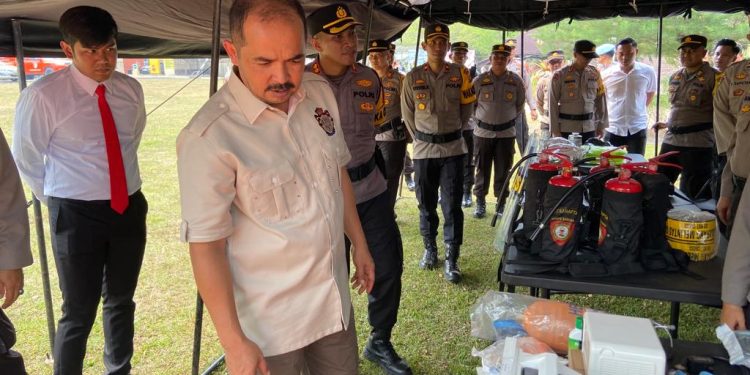 Dir Intelkam Polda Jambi Pimpin Gelar Pasukan Ops Mantap Brata. (Foto : ist)