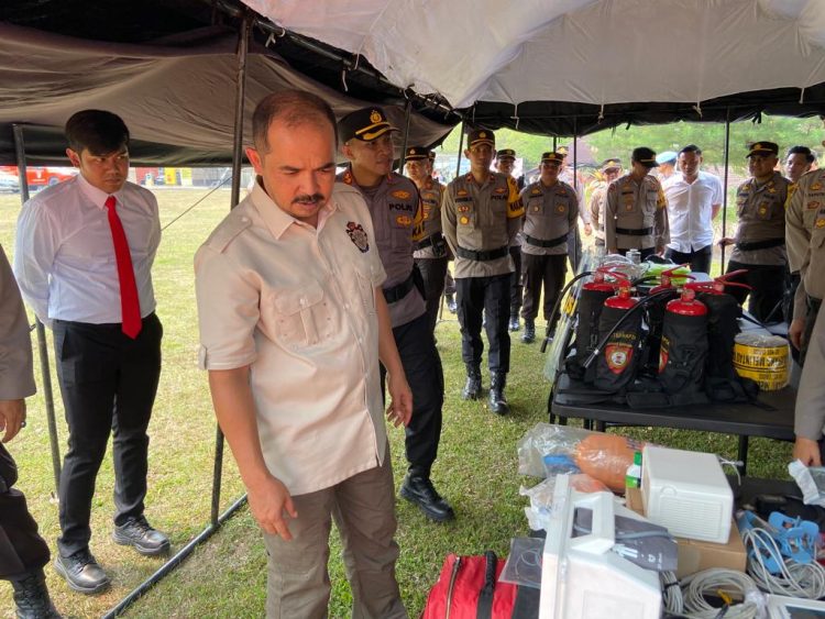 Dir Intelkam Polda Jambi Pimpin Gelar Pasukan Ops Mantap Brata. (Foto : ist)