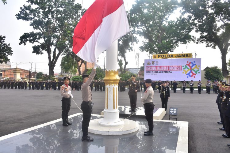 Kapolda Jambi Pimpin Upacara Peringati Hari Sumpah Pemuda. (Foto : ist)