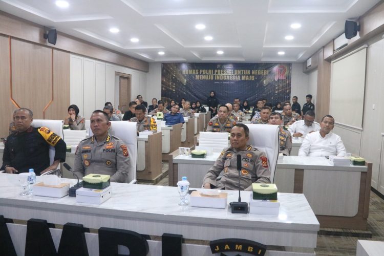Polda Jambi Ikuti Syukuran HUT Ke-72 Humas Polri. (Foto : ist)