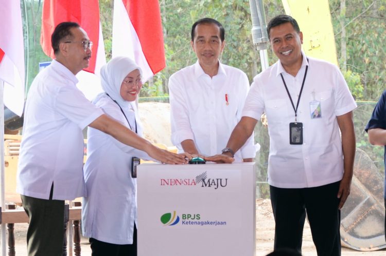 Presiden Groundbreaking Kantor BPJS Ketenagakerjaan di IKN. (Foto : ist)