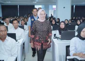 Pj Wali Kota Sri Tinjau Seleksi Kompetensi PPPK Kota Jambi. (Foto : ist)