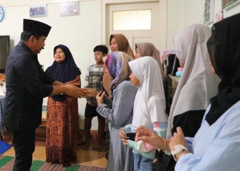 Menteri ATR/Kepala BPN Melayat ke Rumah Duka Gugurnya 4 Prajurit Kecelakaan Pesawat Super Tucano. (Foto : ist)
