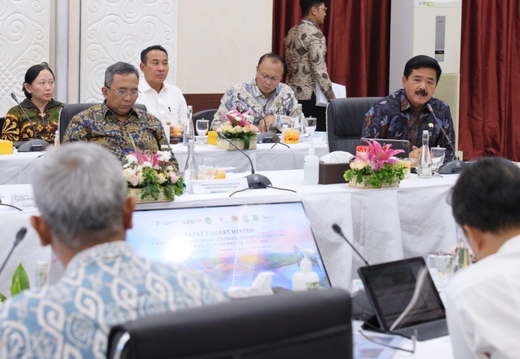 Tata Ruang Dan Legalisasi Tanah, Dasar Untuk Tingkatkan Sektor ...