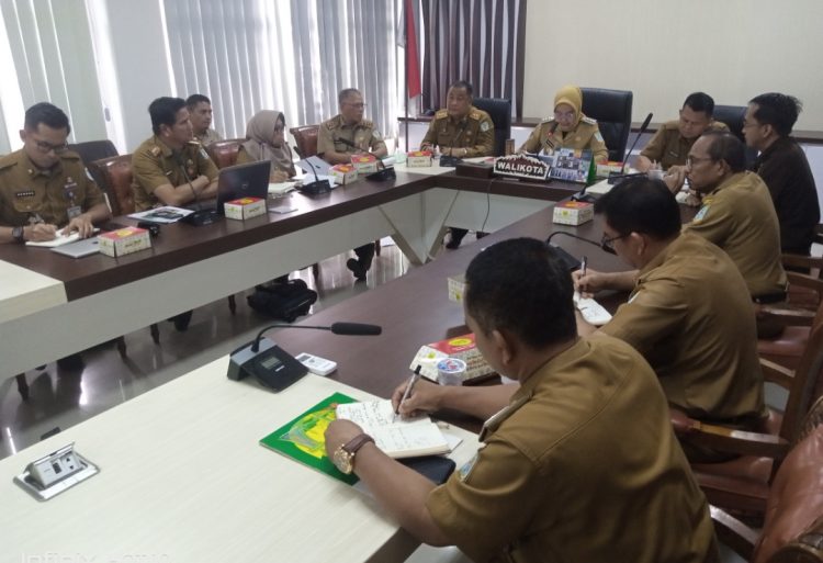 Pj Walikota Jambi Minta Inflasi Terus Dijaga. (Foto : Rolan - sinarjambi.com)