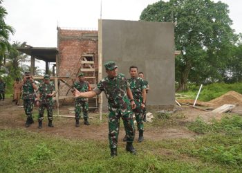 Danrem Gapu Tinjau Pembangunan Kodim Baru di Kabupaten Batanghari. (Foto : ist)