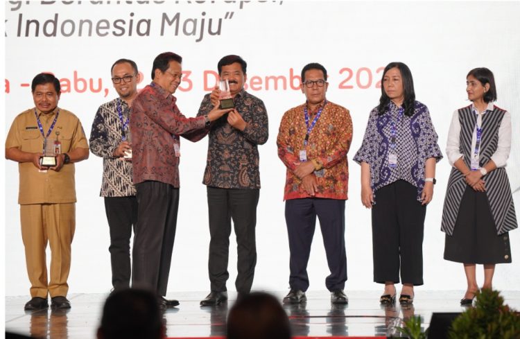 Kementerian ATR/BPN Raih Penghargaan Mitra LHKPN Tahun 2023. (Foto : ist)