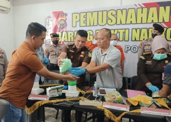 Ditresnarkoba Polda Jambi Musnahkan Barang Bukti Sabu dan Ekstasi. (Foto : ist)