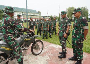 Danrem Gapu Pimpin Apel Penyerahan Kendaraan Operasional Skk Migas. (Foto : ist)
