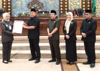 Sri Purwaningsih Sampaikan Komitmen Pemkot Jambi Ciptakan SDM Berkualitas. (Foto : Rolan - sinarjambi.com)