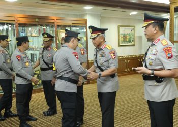 Kapolri Lantik Kapolda Sulut dan Koorsahli. (Foto : ist)