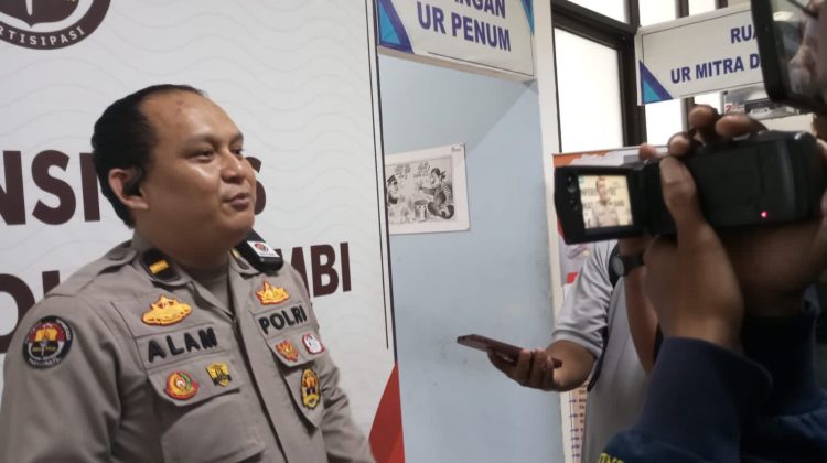 Ipda Alam saat memberikan keterangan pers. (Foto : ist)